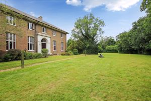 Photo 6- click for photo gallery